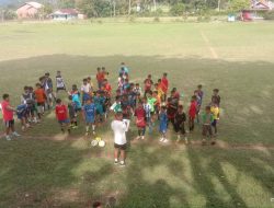 Subri, Guru Olahraga yang Menghidupkan Kembali Sepak Bola Malunda dari Lapangan Tasinara Malunda, 11 Desember 2025